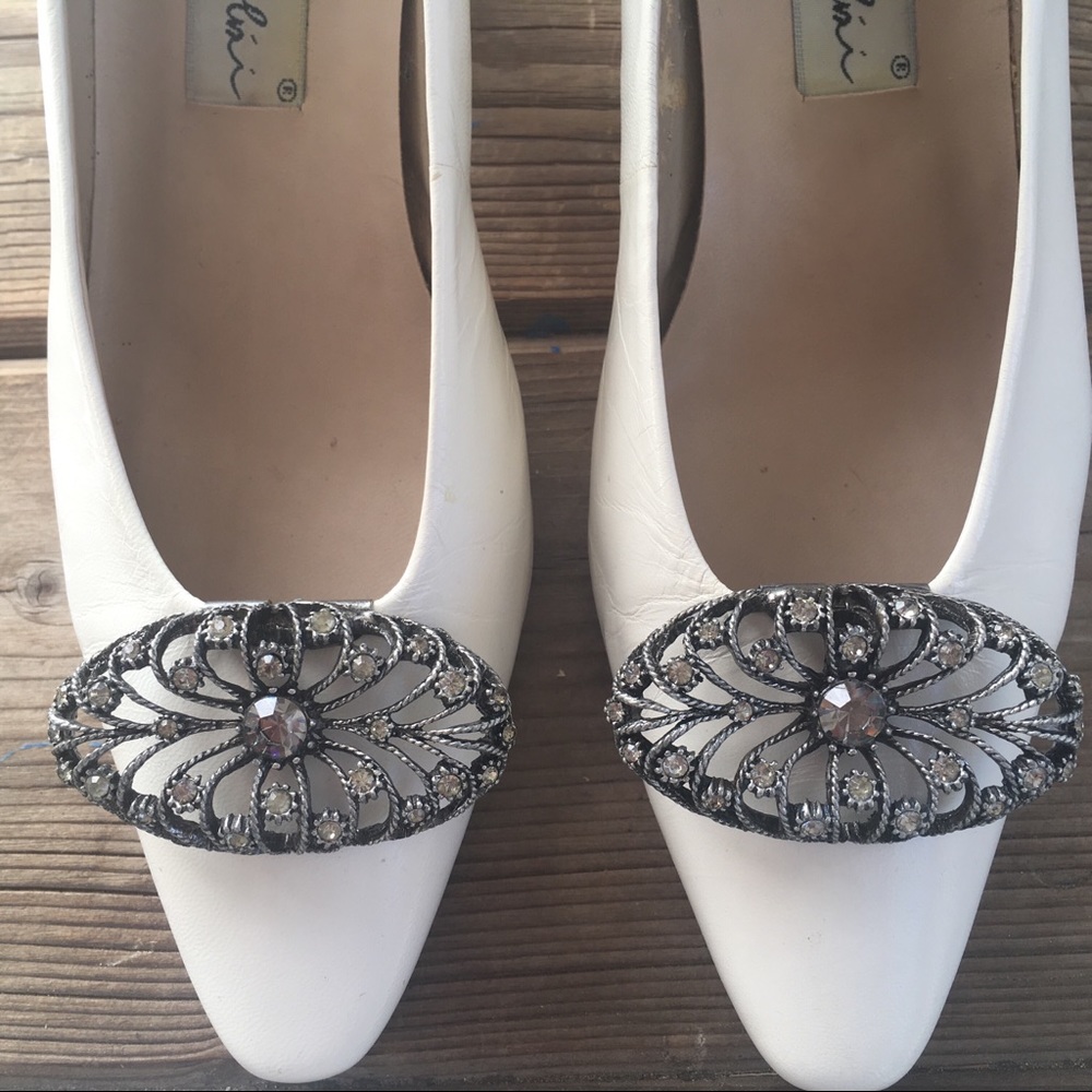 Vintage MUSI rhinestone filagree shoe clips